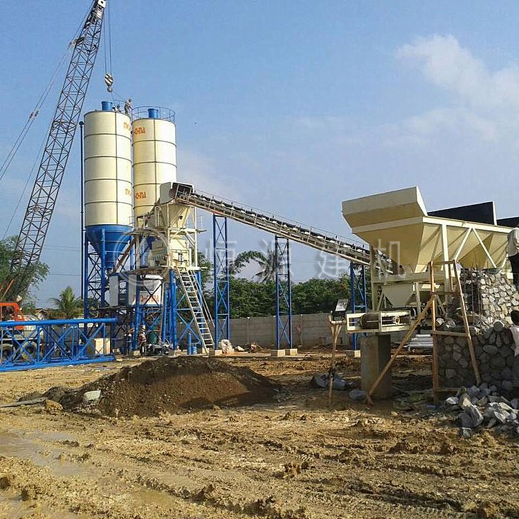 HZS90混凝土攪拌站產(chǎn)量如何？功率大嗎？