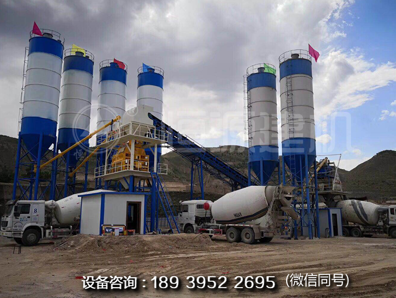 建一套現(xiàn)場混凝土攪拌站設備價格多少錢？辦個施工現(xiàn)場自建攪拌站價格是多少?