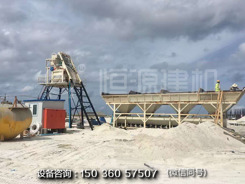 恒源建機(jī)混凝土攪拌站憑借其過(guò)硬質(zhì)量、完善服務(wù)獲得海外用戶認(rèn)可與點(diǎn)贊