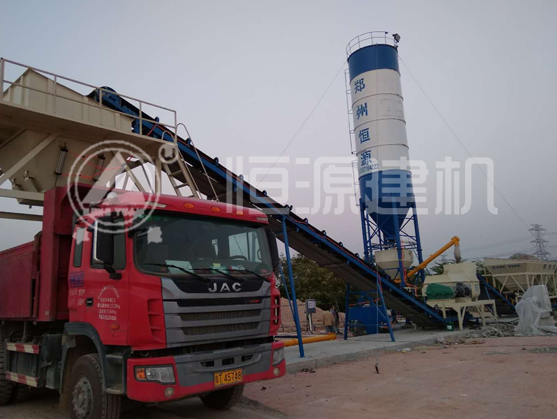 100t/h的穩(wěn)定土廠拌設(shè)備多少錢？300噸-800噸/時水泥穩(wěn)定土廠拌設(shè)備價格
