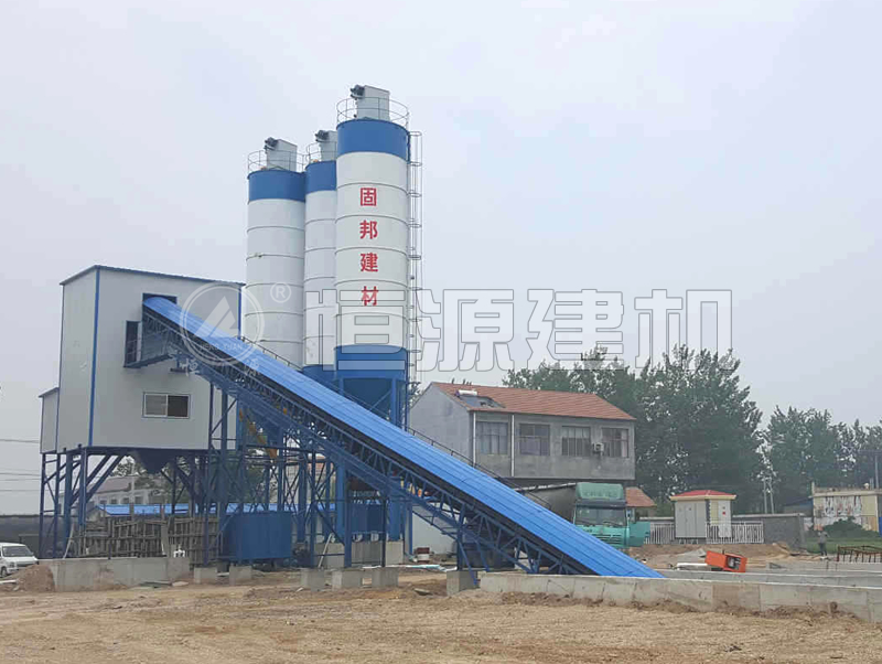 120方攪拌站設(shè)備每盤料攪拌多長時間？