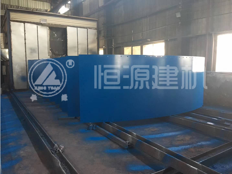客戶的需求就是我們的追求，300T定制水泥倉(cāng)制作完成
