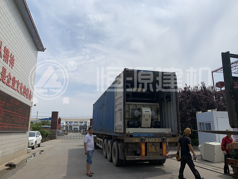恒源建機(jī)混凝土攪拌站生產(chǎn)設(shè)備受?chē)?guó)際市場(chǎng)青睞